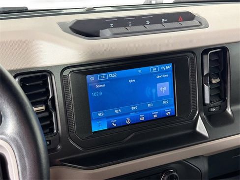 Used 2022 Ford Bronco Big Bend w/ Sasquatch Package image 15