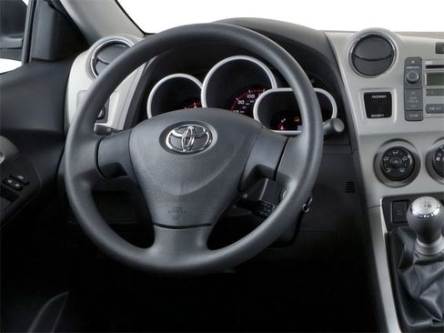 Used 2010 Toyota Matrix w/ PWR Pkg FWD image 7