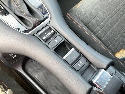 Used 2024 Honda HR-V Sport image 22