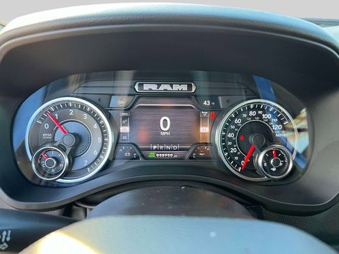 Used 2022 RAM 1500 Big Horn image 24