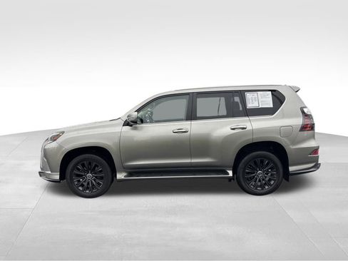 Used 2023 Lexus GX 460 Premium image 2