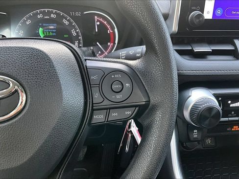 Certified 2023 Toyota RAV4 LE AWD/4WD image 15