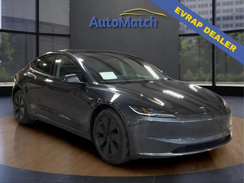 Used 2024 Tesla Model 3 Standard Range RWD image 1