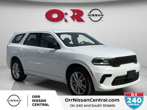 Used 2023 Dodge Durango GT AWD/4WD image 3