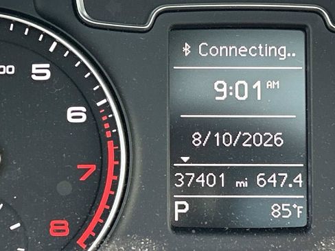 Used 2017 Audi Q3 2.0T Premium FWD image 12