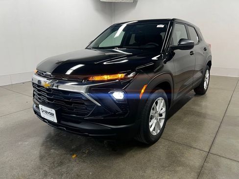 New 2026 Chevrolet TrailBlazer LS w/ LS Convenience Package FWD image 7