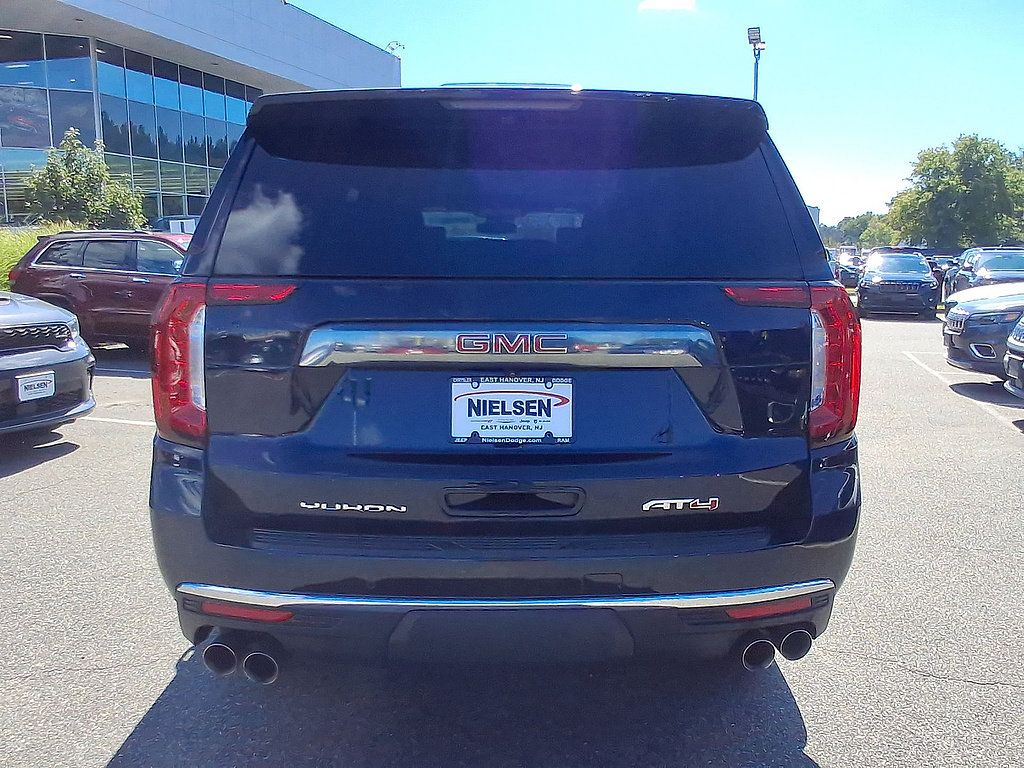 Used 2023 GMC Yukon XL AT4 AWD/4WD image 29