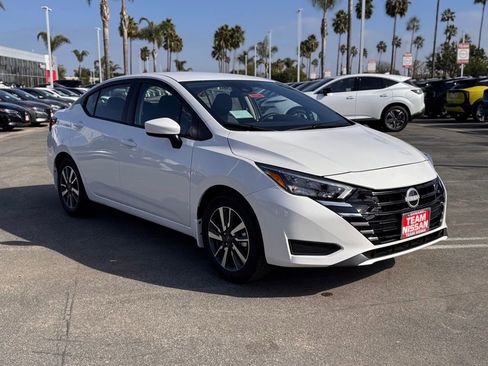 New 2025 Nissan Versa SV w/ Trunk Package image 2