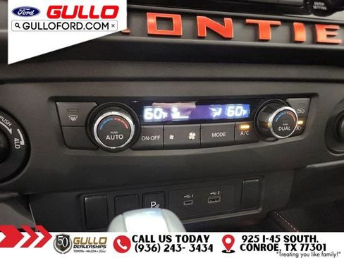 Used 2025 Nissan Frontier PRO-4X w/ Interior Protection Package image 28
