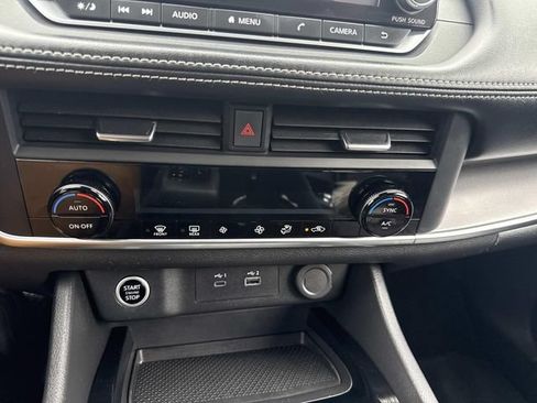 Used 2023 Nissan Rogue SV AWD/4WD image 25