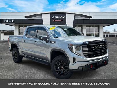 Used 2025 GMC Sierra 1500 AT4 w/ AT4 Premium Package