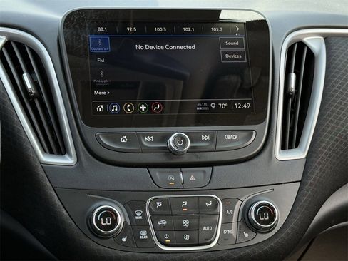 Certified 2025 Chevrolet Malibu LT image 16