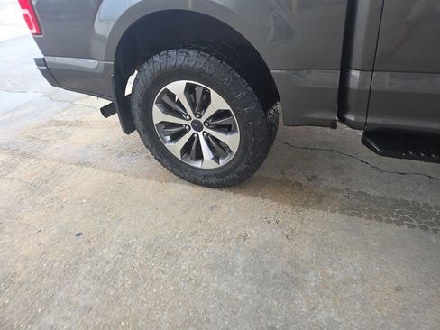 Used 2019 Ford F150 XL w/ Equipment Group 101A Mid AWD/4WD image 13