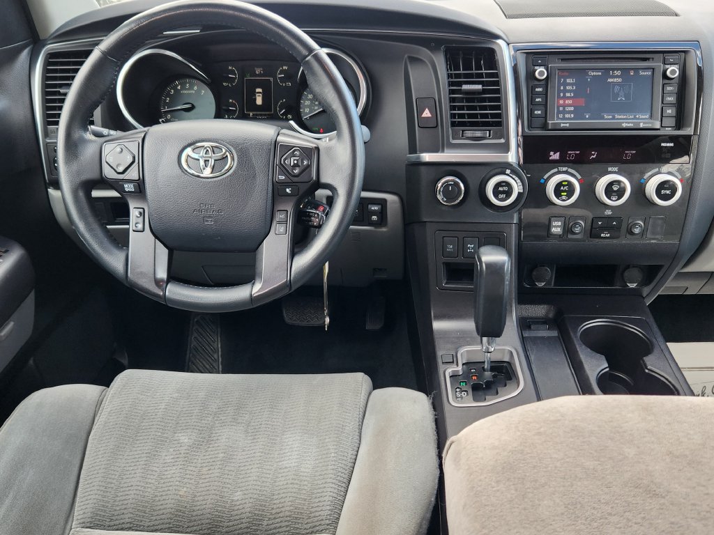Used 2018 Toyota Sequoia SR5 AWD/4WD image 13