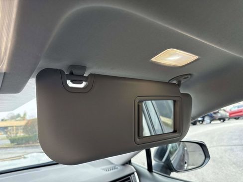 Certified 2022 Toyota RAV4 LE image 29