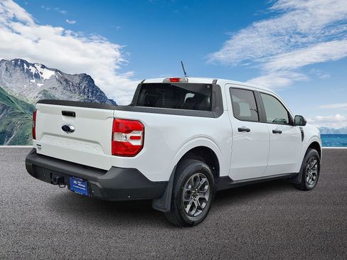 Certified 2024 Ford Maverick XLT w/ XLT Luxury Package image 6