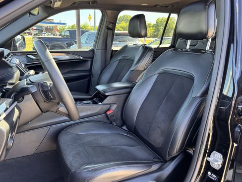 Used 2023 Jeep Grand Cherokee L Laredo image 23