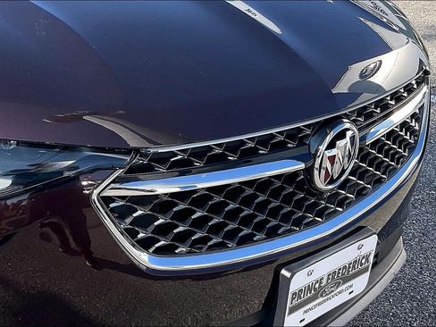Used 2022 Buick Envision Avenir w/ Premium Seat Package FWD image 28