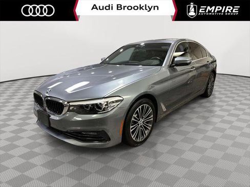 Used 2017 BMW 530i xDrive AWD/4WD image 1