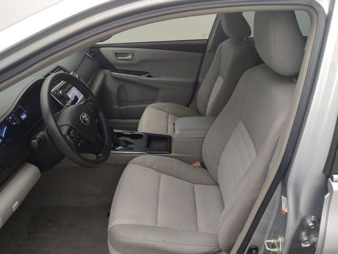 Used 2015 Toyota Camry LE FWD image 17
