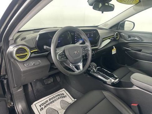 New 2026 Chevrolet Trax ACTIV w/ Sunroof Package image 21