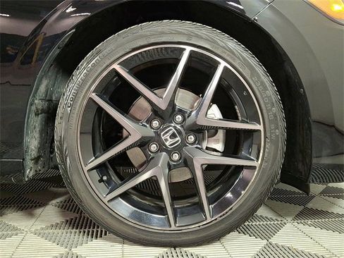 Used 2024 Honda Civic Sport Touring image 11
