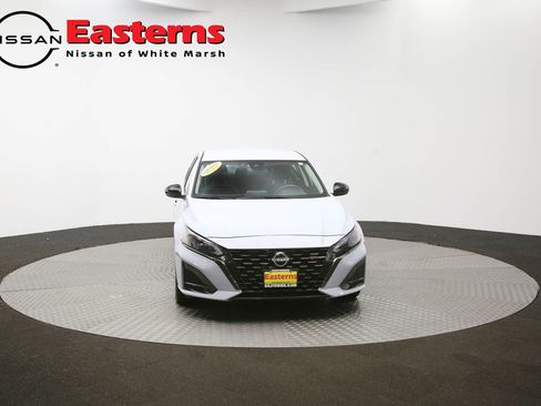 Used 2023 Nissan Altima 2.5 SR image 48