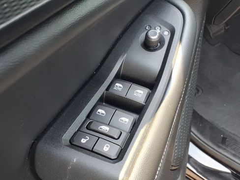 Certified 2023 Jeep Grand Cherokee Altitude AWD/4WD image 13