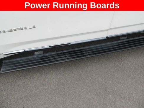 Certified 2023 GMC Yukon Denali Ultimate AWD/4WD image 16
