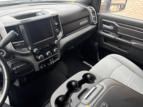 Used 2024 RAM 3500 Big Horn image 19