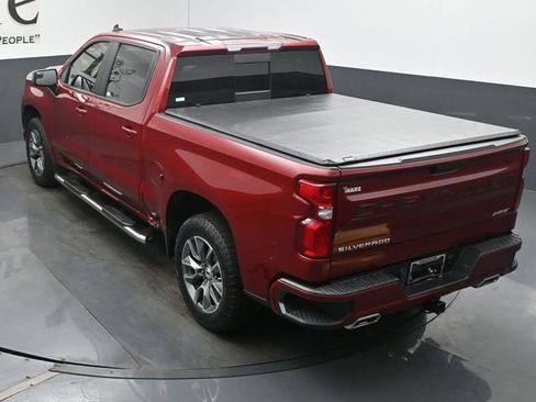 Used 2020 Chevrolet Silverado 1500 RST AWD/4WD image 40