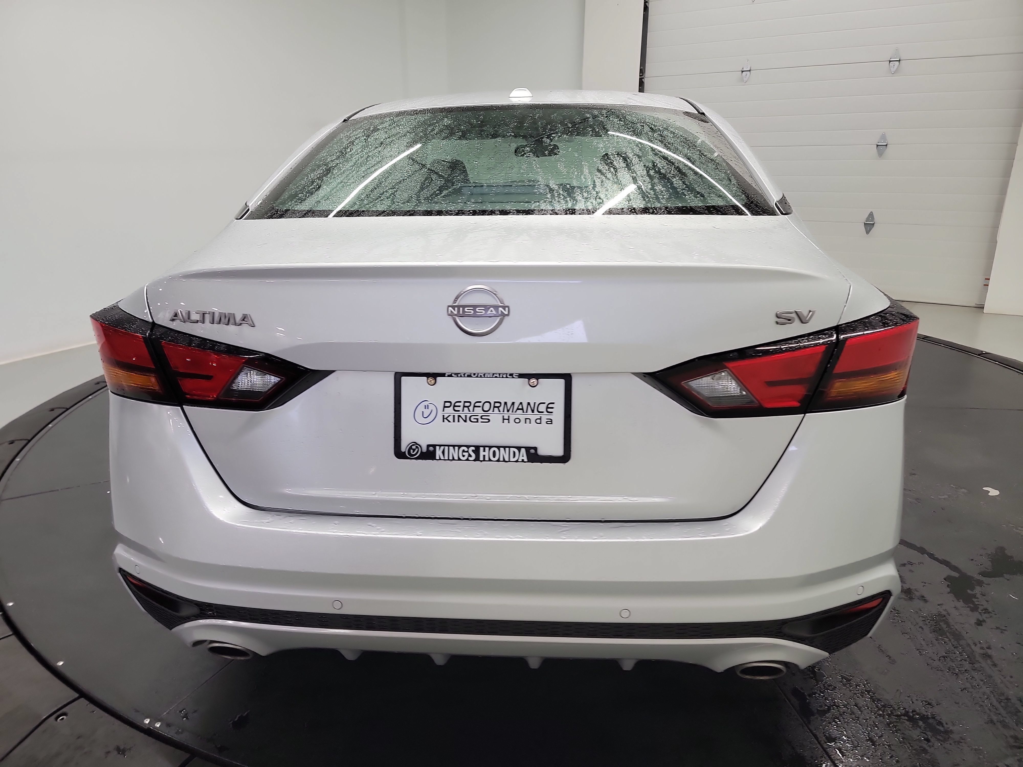 Used 2023 Nissan Altima 2.5 SV w/ SV Premium Package FWD image 8