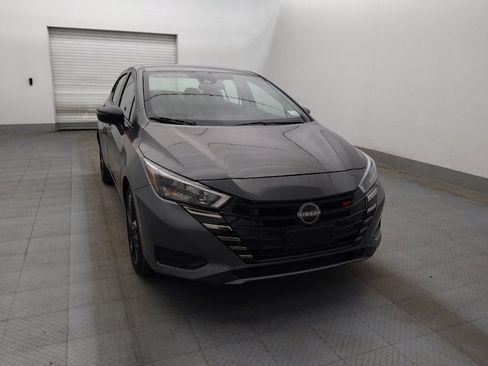 Used 2024 Nissan Versa SR image 13