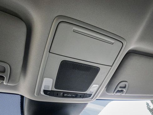 Used 2025 Honda Pilot EX-L image 25