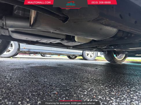 Used 2015 Cadillac Escalade Luxury image 30