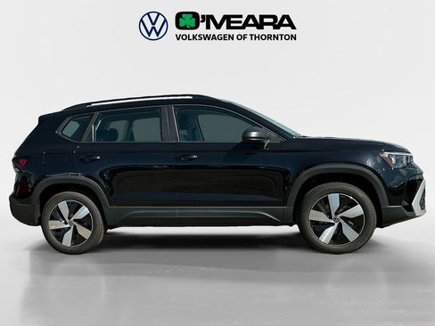 Certified 2025 Volkswagen Taos S AWD/4WD image 6