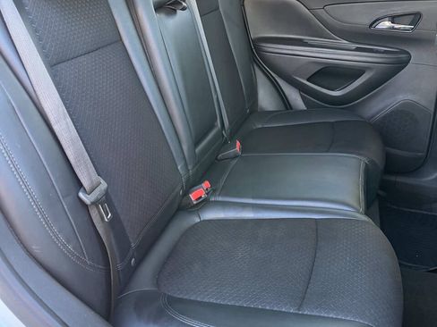 Used 2019 Buick Encore Sport Touring AWD/4WD image 27