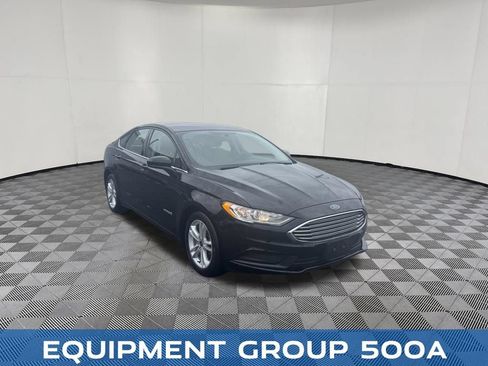 Used 2018 Ford Fusion S FWD image 3