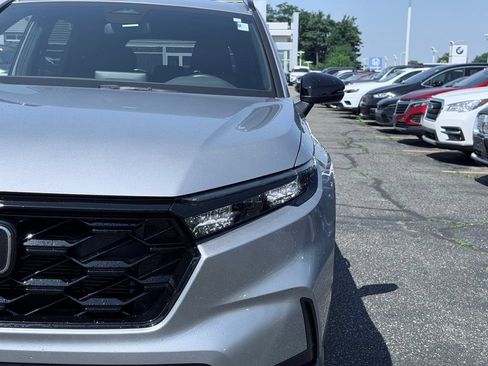 Used 2024 Honda CR-V Sport image 3
