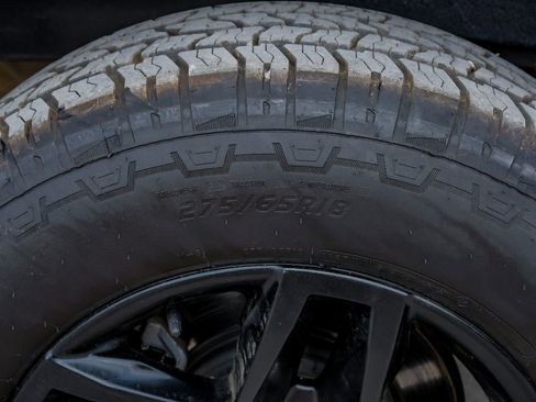 Used 2021 Chevrolet Silverado 1500 LT Trail Boss w/ Convenience Package II image 64