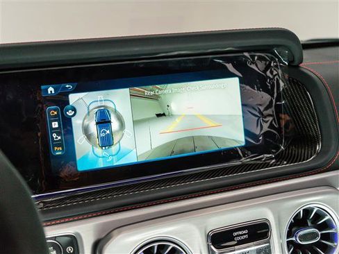 Used 2025 Mercedes-Benz G 63 AMG 4MATIC image 24