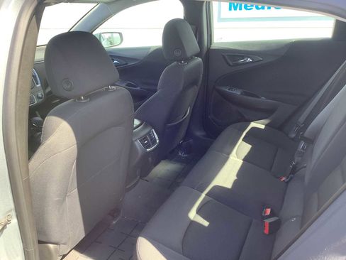 Used 2024 Chevrolet Malibu LT image 11