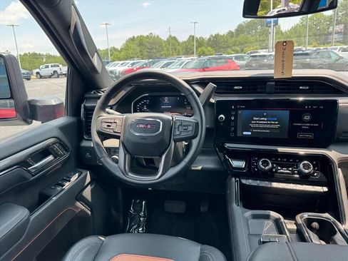 Used 2026 GMC Sierra 2500 AT4 AWD/4WD image 14