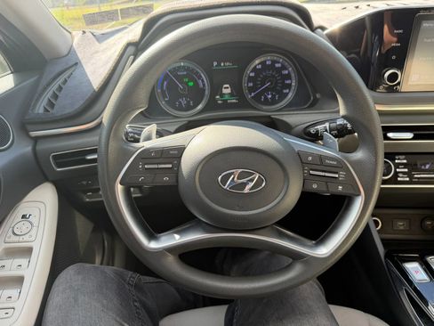 Used 2021 Hyundai Sonata Blue FWD image 18