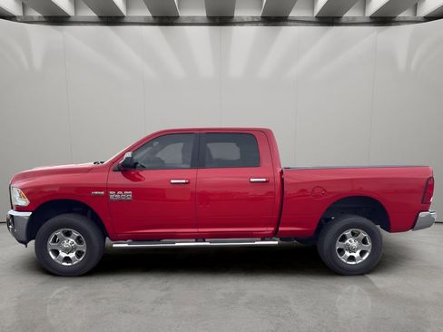 Used 2018 RAM 2500 SLT w/ Luxury Group image 2