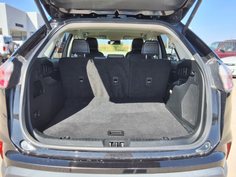 Used 2023 Ford Edge Titanium AWD/4WD image 9