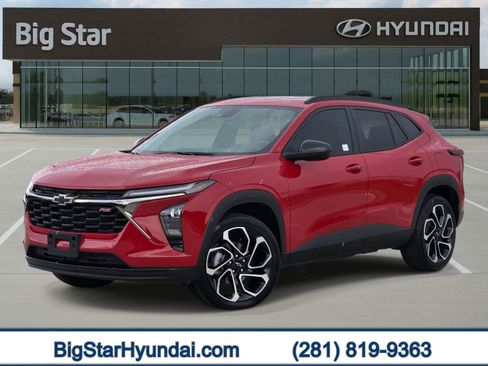 Used 2026 Chevrolet Trax RS w/ Sunroof Package FWD image 1