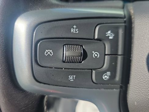 Used 2022 Chevrolet Suburban Z71 w/ Off-Road Capability Package AWD/4WD image 29