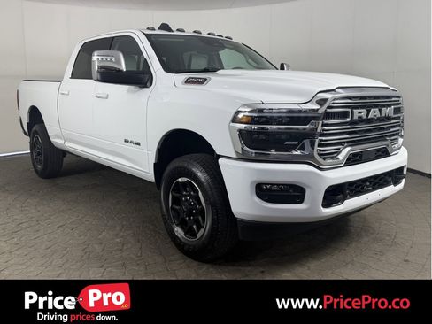 Used 2026 RAM 2500 Laramie AWD/4WD image 1