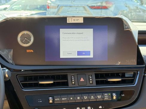 New 2025 Lexus ES 350 Premium image 10